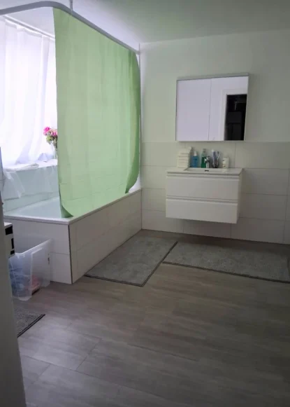 SEHR FEMININE SEXY  THAI - GANZKÖRPERMASSAGE