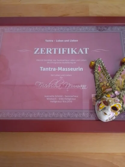 TANTRA Massage und und