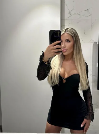 Natalie Tantra & Liebesrituale- sehr junge Masseurin 