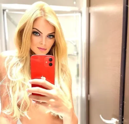 Sexy junge Anastsia Tantra Body to Body Massagen