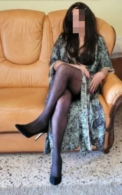 leidenschaftlichen Kuschelsex bei Julia liebevoller Italienerin 