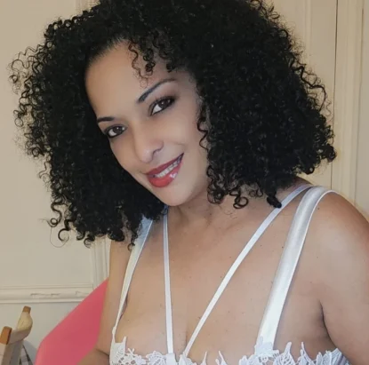 Canela Latina - Heisses Vergnügen