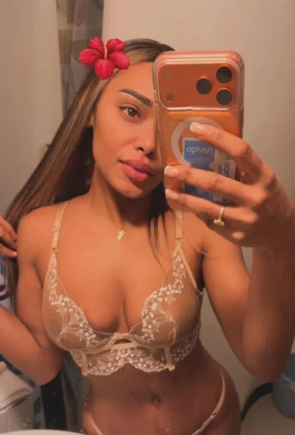 ***Neu   Anal Queen Baby Latino