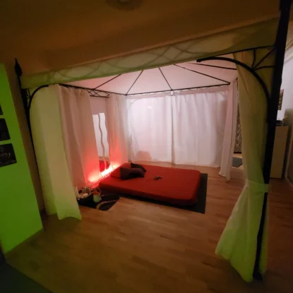 Sinnliche Girls gesucht für Massage Salons!