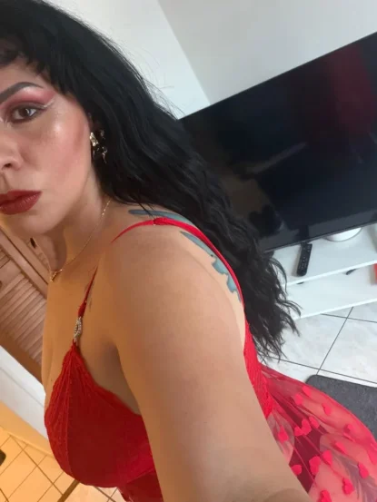 Ein heisses Girl massiert dich bis du die Engel singen hörst