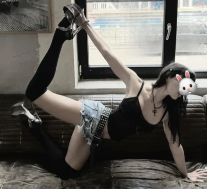 zärtlich,experimentierfreudige Single-Schmusekatze mit Stil und Niveau nur wir zwei( Du und ich)