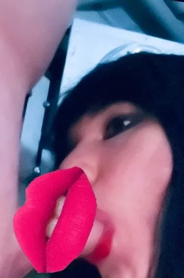 Geile Trans Blowjob Königin - Privatvideos & Fotos!