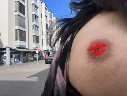 Geile Trans Blowjob Königin - Privatvideos & Fotos!