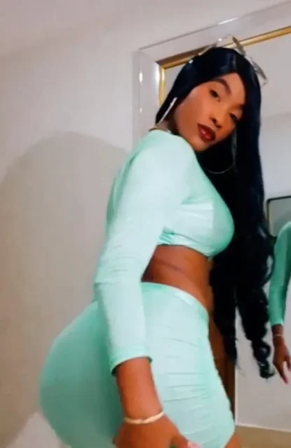 NEU, 1mal in Schweiz, in St.Gallen, geile SexBombe Yesenia verwöhnt Dich total!