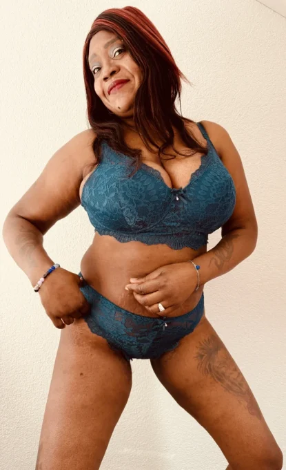Neu! Morena Latina Girl  verwöhnt dich Total